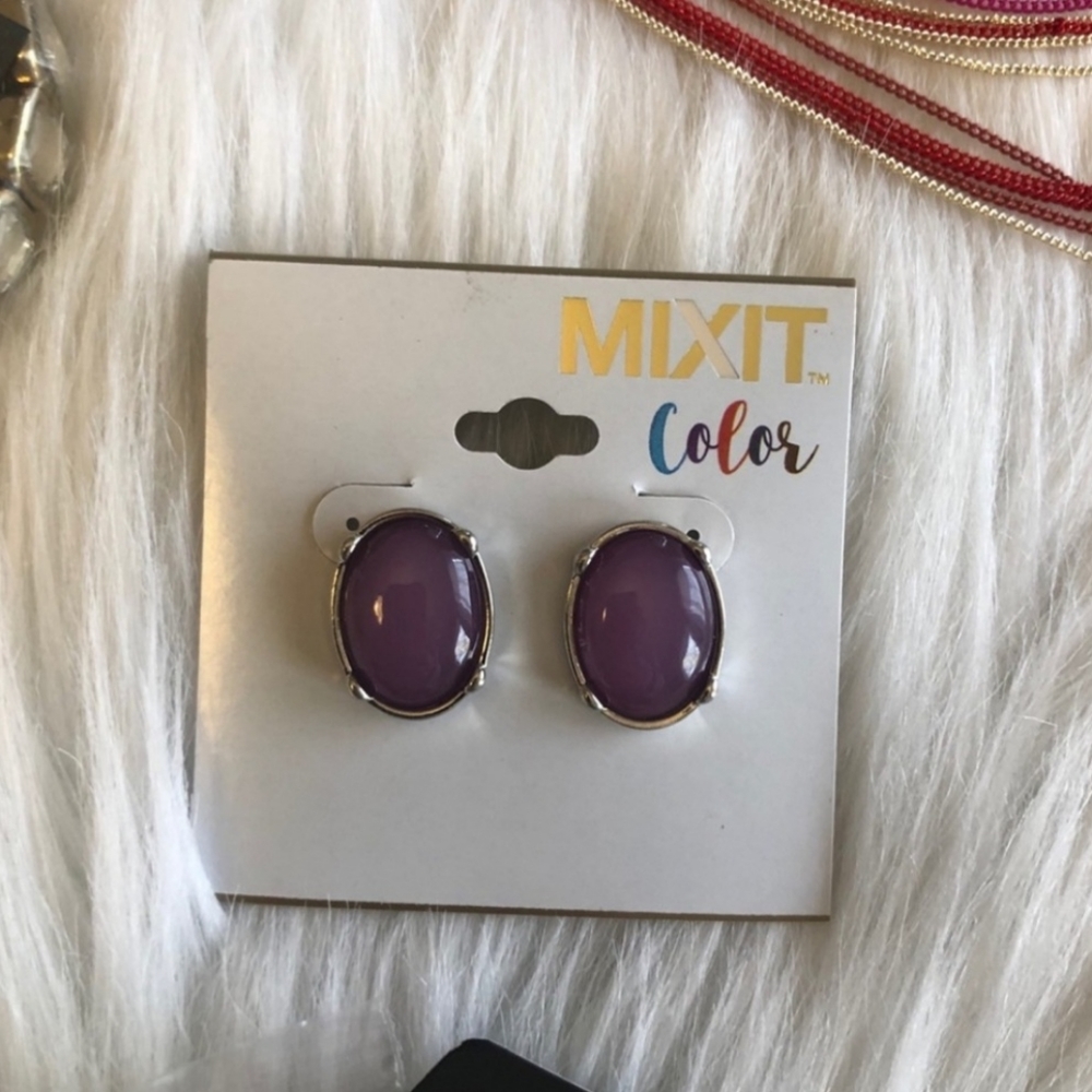 🆕️ Mix It Purple Oval Earrings